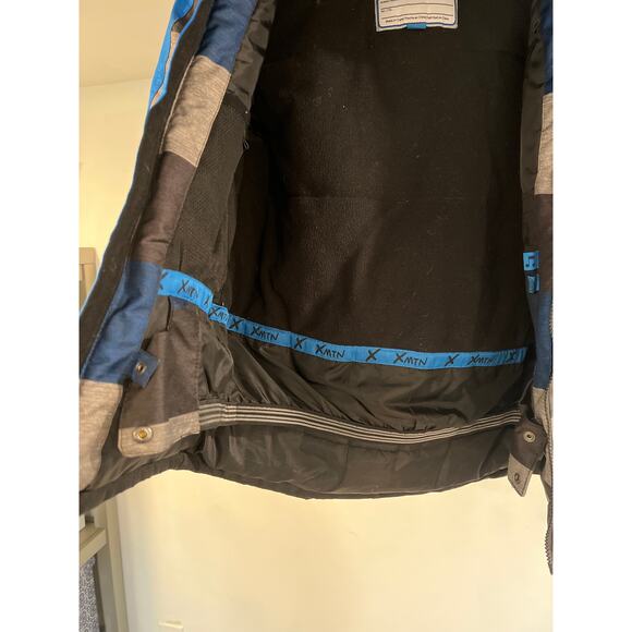 XMTN insulated Waterproof Ski/Snowboard Jacket. Youth M - Picture 4 of 4